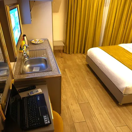 La Marino Apartahotel